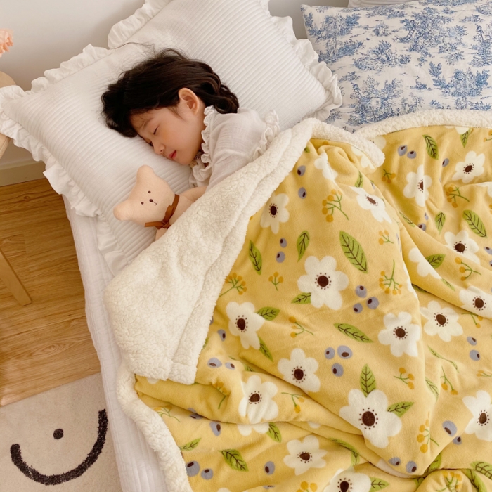91家纺网 家纺一手货源 找家纺 萝莉家纺 2021新款多功能羊羔绒被套毯 洛克黄