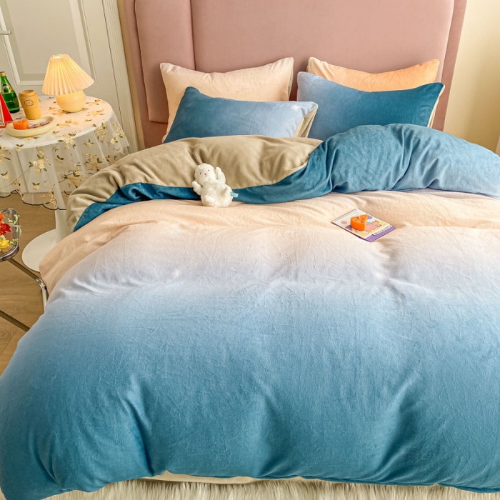91家纺网 家纺一手货源 找家纺 眠帛 2020新款渐变色牛奶绒四件套幻彩系列 幻彩海蓝