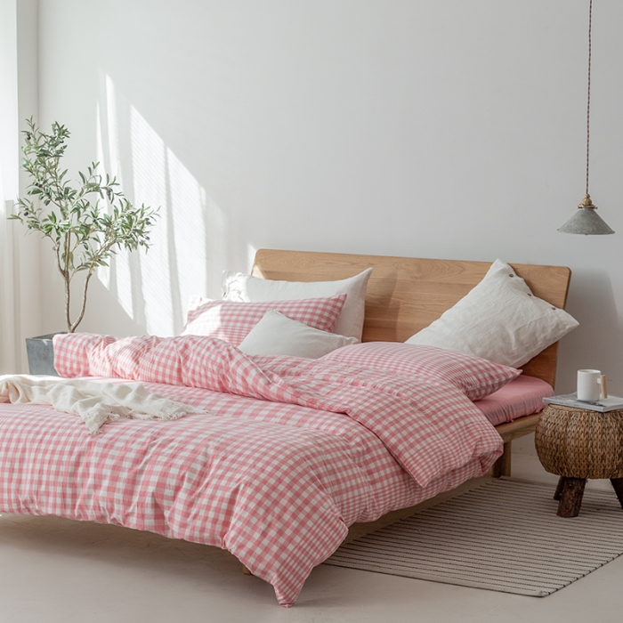 91家纺网 家纺一手货源 找家纺 棉邦 2020新款全棉色织水洗棉四件套日式简约系列 渐变粉