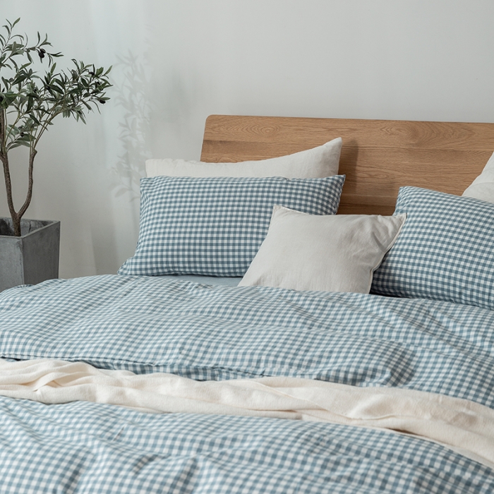 91家纺网 家纺一手货源 找家纺 棉邦 2020新款全棉色织水洗棉四件套日式简约系列 天蓝小格