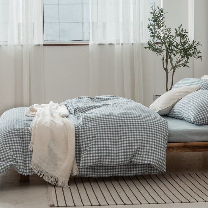 91家纺网 家纺一手货源 找家纺 棉邦 2020新款全棉色织水洗棉四件套日式简约系列 天蓝小格