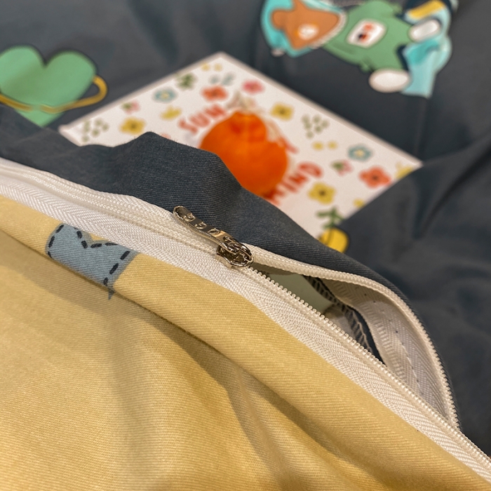 91家纺网 家纺一手货源 找家纺 琪格格 2022新款全棉加厚磨毛四件套 宇宙流量熊蓝