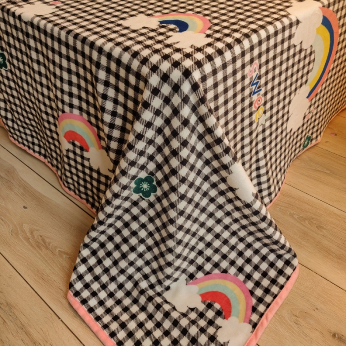 91家纺网 家纺一手货源 找家纺 琪格格 2020新款工艺款牛奶绒单品床单 格子彩虹