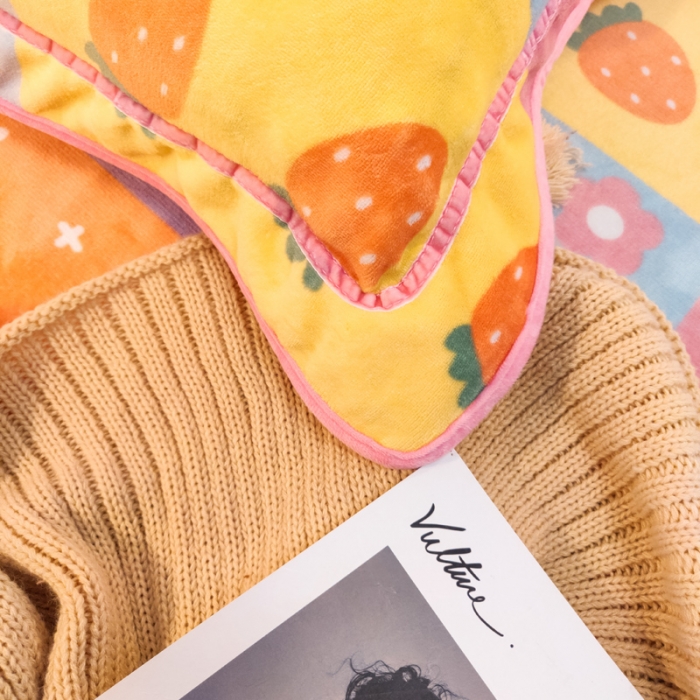 91家纺网 家纺一手货源 找家纺 琪格格 2020新款工艺款牛奶绒单品床单 彩虹梦