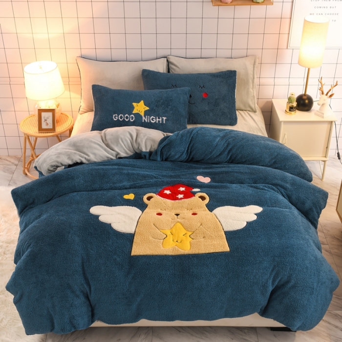 91家纺网 家纺一手货源 找家纺 朗莎家纺 2020新款羊羔绒法兰绒四件套 天使熊-宾利蓝