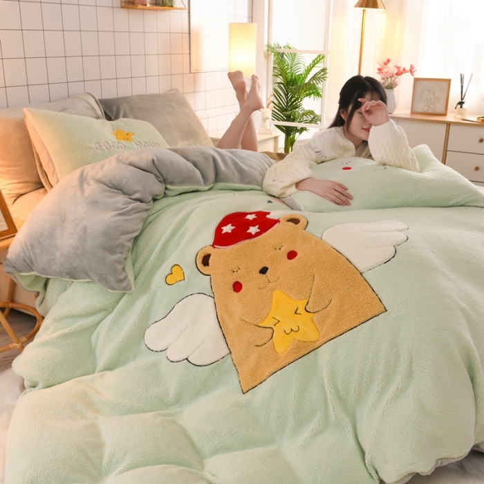 91家纺网 家纺一手货源 找家纺 朗莎家纺 2020新款羊羔绒法兰绒四件套 天使熊-湖蓝