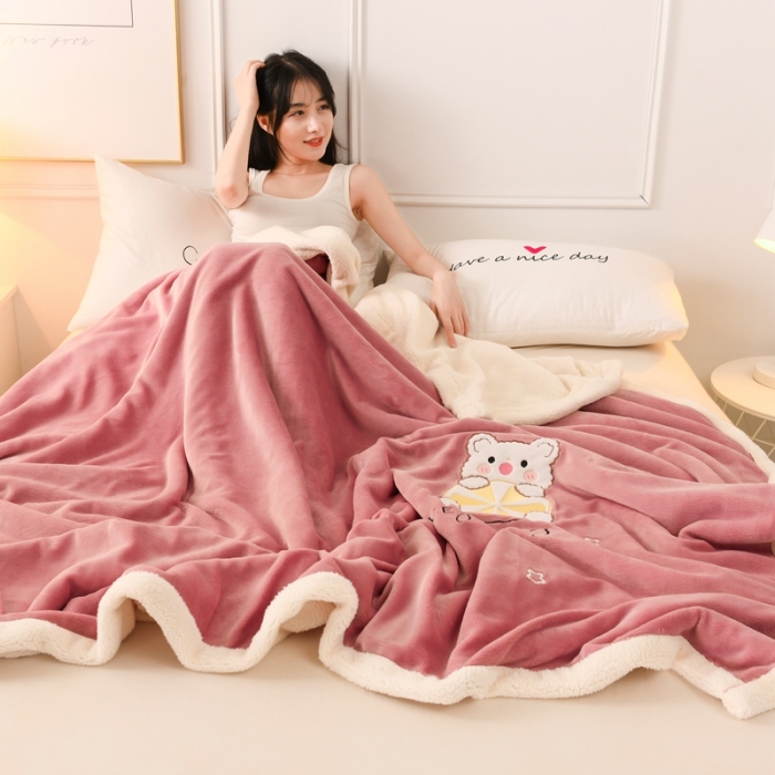 91家纺网 家纺一手货源 找家纺 朗莎家纺 2020新款羊羔绒+牛奶绒毛毯 柠檬熊-豆沙