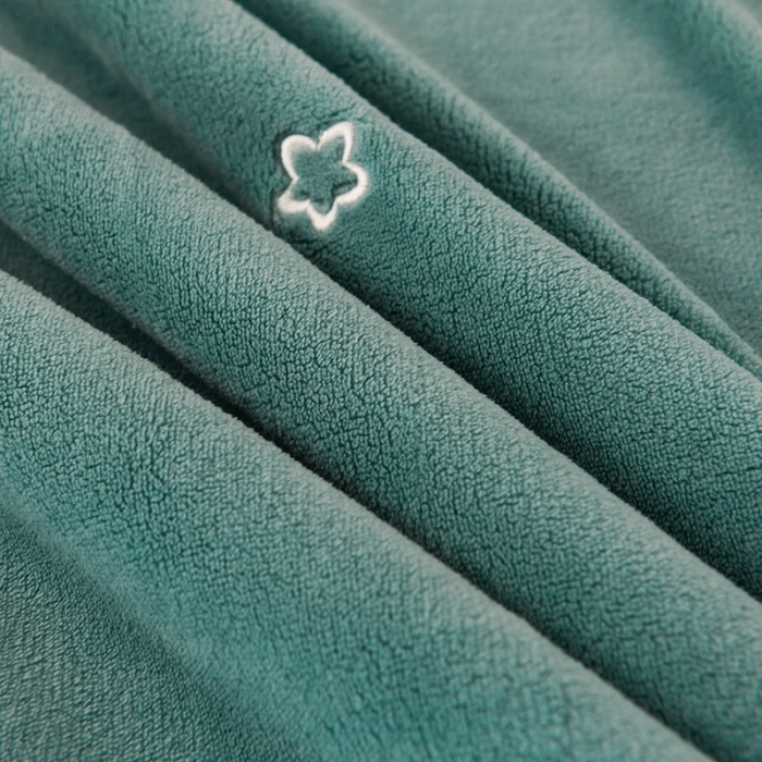 91家纺网 家纺一手货源 找家纺 朗莎家纺 2020新款羊羔绒+牛奶绒毛毯 柠檬熊-湖蓝