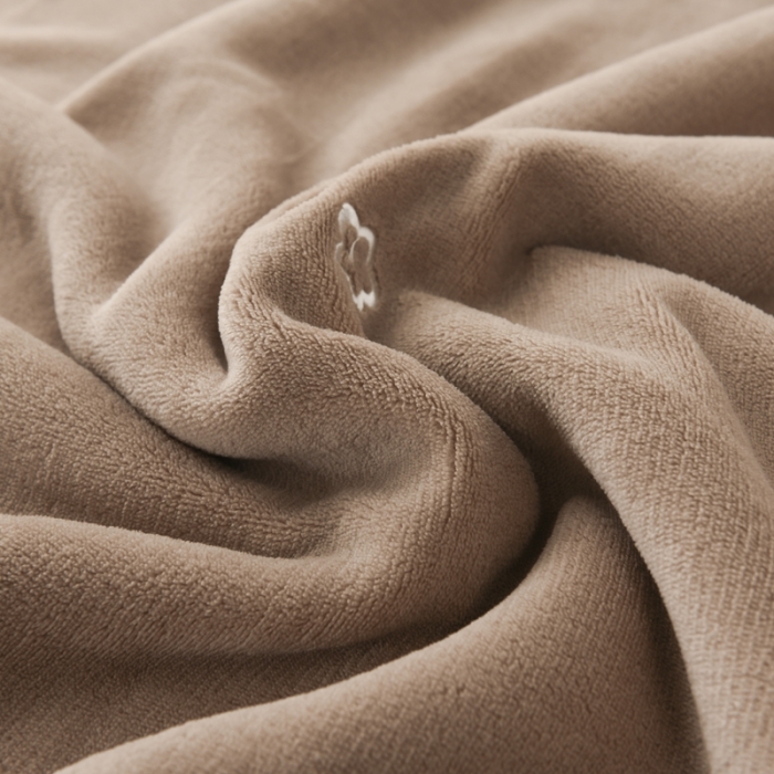 91家纺网 家纺一手货源 找家纺 朗莎家纺 2020新款羊羔绒+牛奶绒毛毯 柠檬熊-卡其