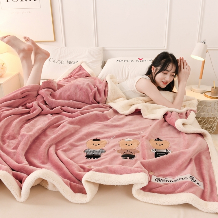 91家纺网 家纺一手货源 找家纺 朗莎家纺 2020新款羊羔绒+牛奶绒毛毯 三只小熊-豆沙