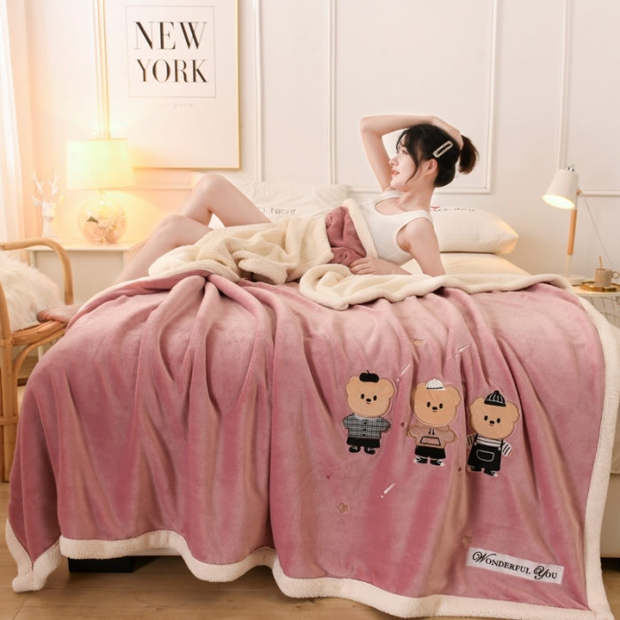 91家纺网 家纺一手货源 找家纺 朗莎家纺 2020新款羊羔绒+牛奶绒毛毯 三只小熊-豆沙