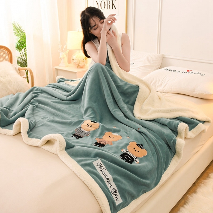 91家纺网 家纺一手货源 找家纺 朗莎家纺 2020新款羊羔绒+牛奶绒毛毯 三只小熊-湖蓝