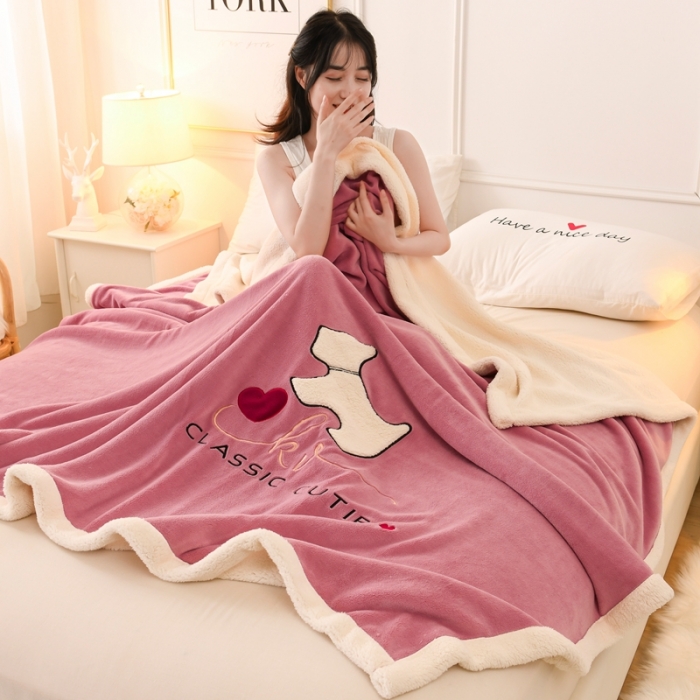 91家纺网 家纺一手货源 找家纺 朗莎家纺 2020新款羊羔绒+牛奶绒毛毯 神奇狗-豆沙