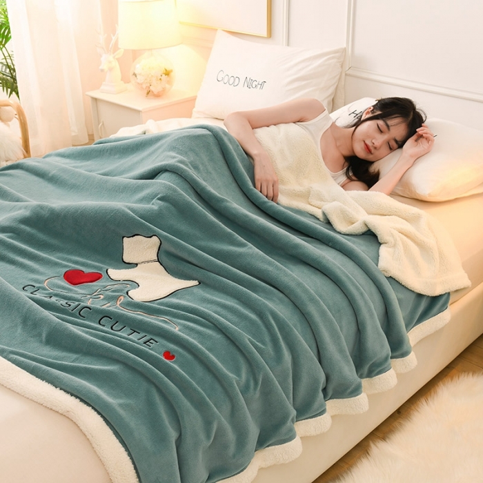 91家纺网 家纺一手货源 找家纺 朗莎家纺 2020新款羊羔绒+牛奶绒毛毯 神奇狗-湖蓝