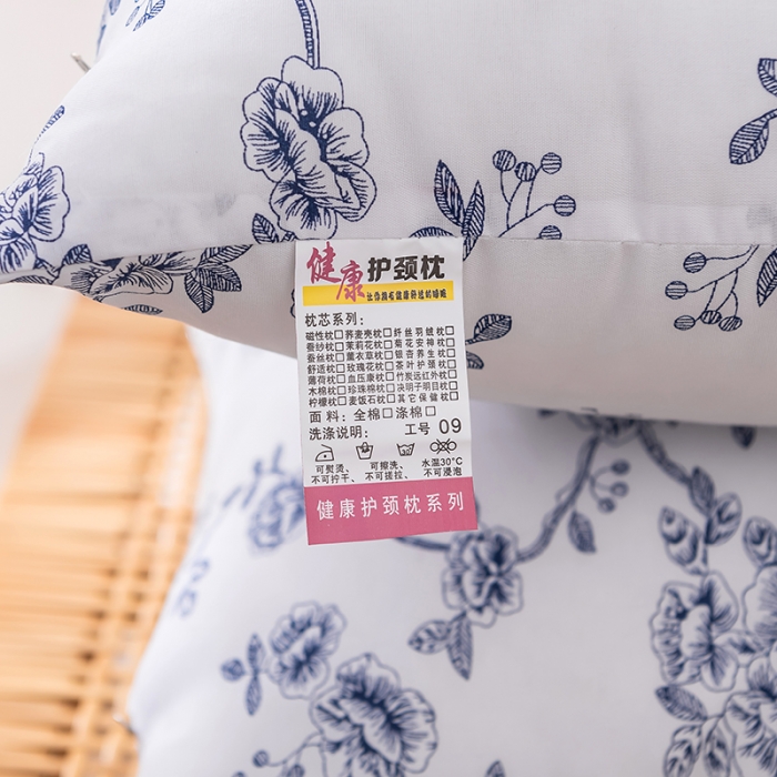91家纺网 家纺一手货源 找家纺 新丽佳 赠品网销赠品枕芯学生舒适枕头青花瓷系列40x70