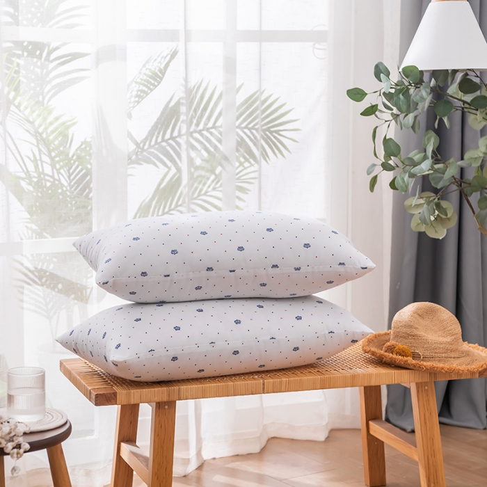 91家纺网 家纺一手货源 找家纺 新丽佳 赠品网销赠品枕芯学生舒适枕头青花瓷系列 皇冠