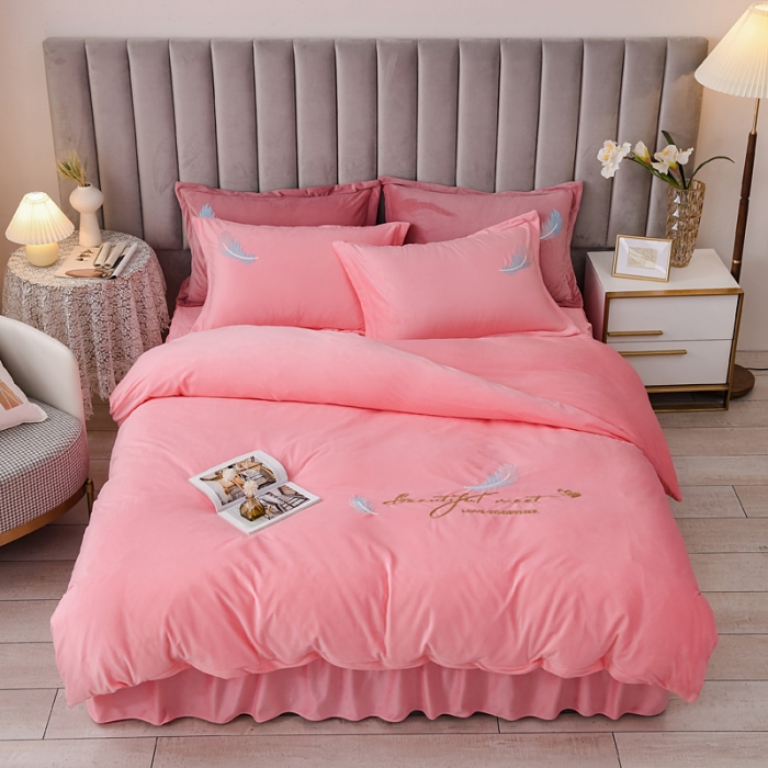 91家纺网 家纺一手货源 找家纺 （总）金米诺 2020新款宝宝绒绣花四件套