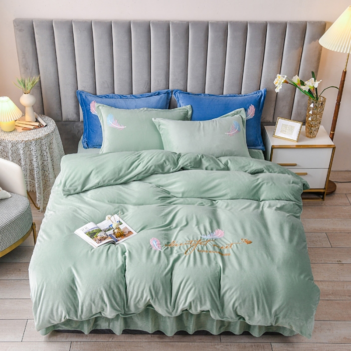 91家纺网 家纺一手货源 找家纺 金米诺 2020新款宝宝绒绣花四件套 豆绿