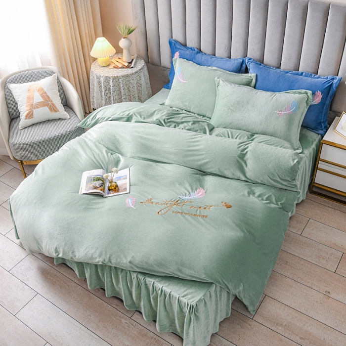 91家纺网 家纺一手货源 找家纺 金米诺 2020新款宝宝绒绣花四件套 豆绿