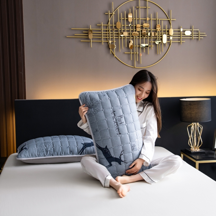 91家纺网 家纺一手货源 找家纺 圣比熊 防水枕套一对装双人枕套长枕套枕头套枕芯套深灰色-麋鹿