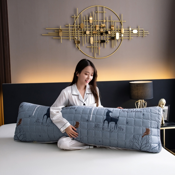 91家纺网 家纺一手货源 找家纺 圣比熊 防水枕套一对装双人枕套长枕套枕头套枕芯套深灰色-麋鹿