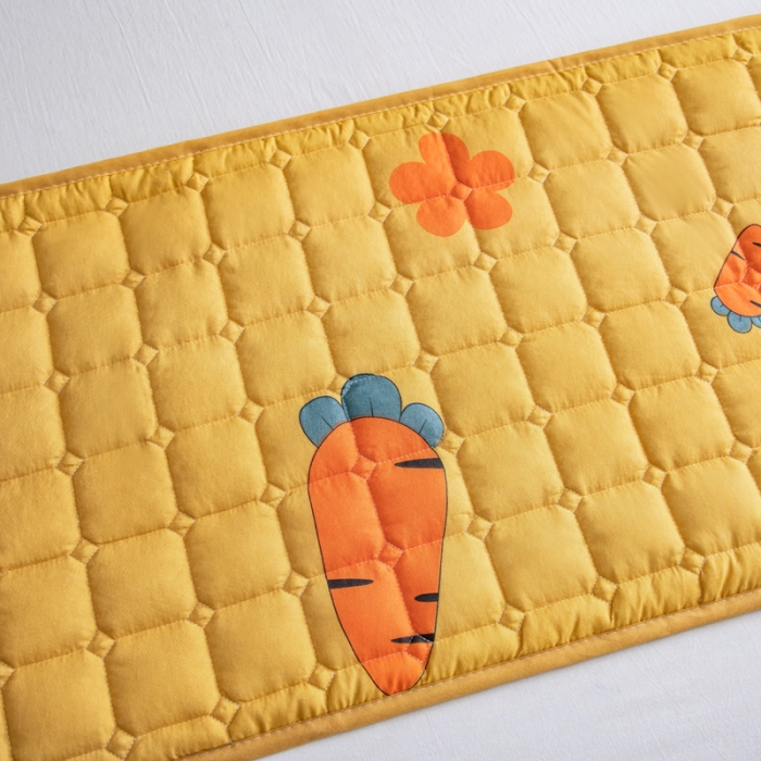 91家纺网 家纺一手货源 找家纺 圣比熊 防水枕套一对装双人枕套长枕套枕头套枕芯套萝卜黄