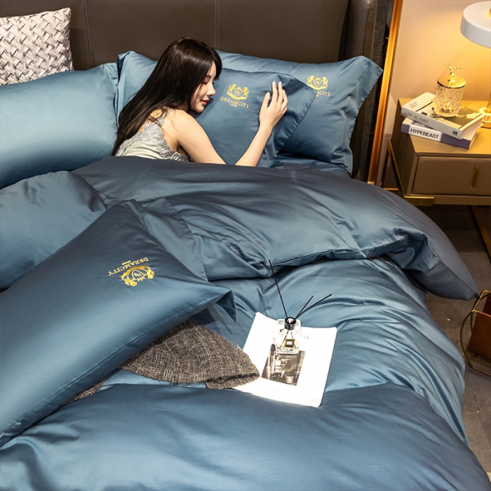 91家纺网 家纺一手货源 找家纺 蓝巢家纺 60支全棉长绒棉皇家系列四件套 皇家-月影蓝