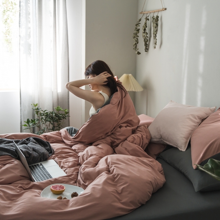 91家纺网 家纺一手货源 找家纺 原研家居 2020新款全棉针织棉纯色系列四件套 浅豆沙中灰