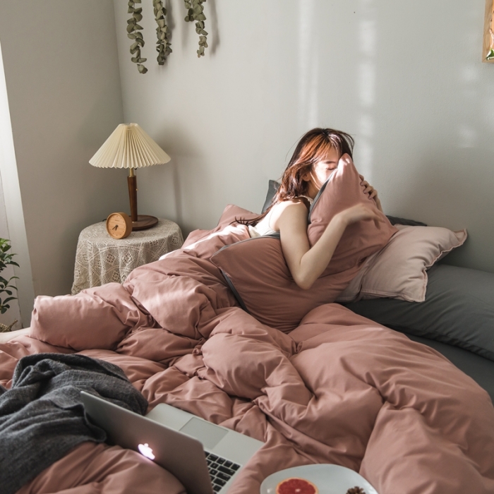 91家纺网 家纺一手货源 找家纺 原研家居 2020新款全棉针织棉纯色系列四件套 浅豆沙中灰