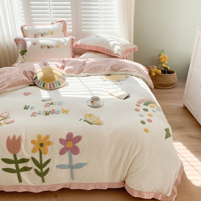 91家纺网 家纺一手货源 找家纺 星野 2020新款牛奶绒太阳雨系列四件套 浪漫粉