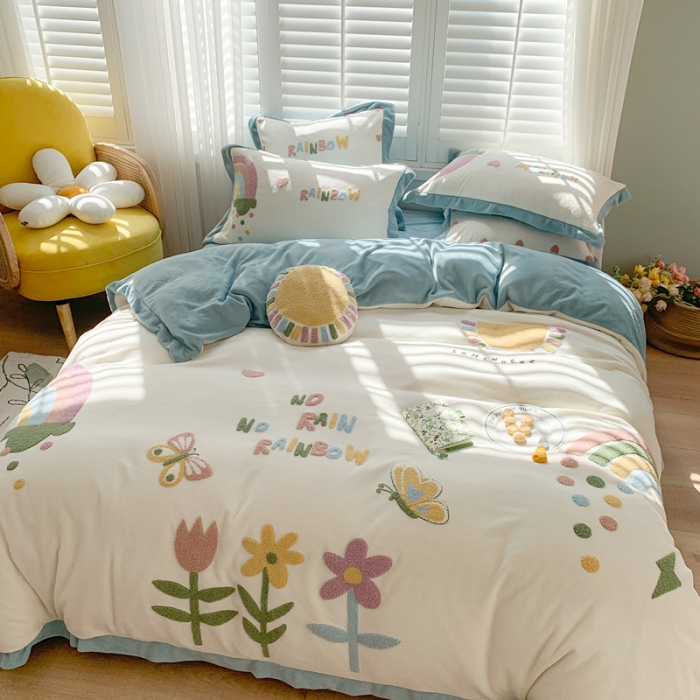 91家纺网 家纺一手货源 找家纺 星野 2020新款牛奶绒太阳雨系列四件套 蔚蓝