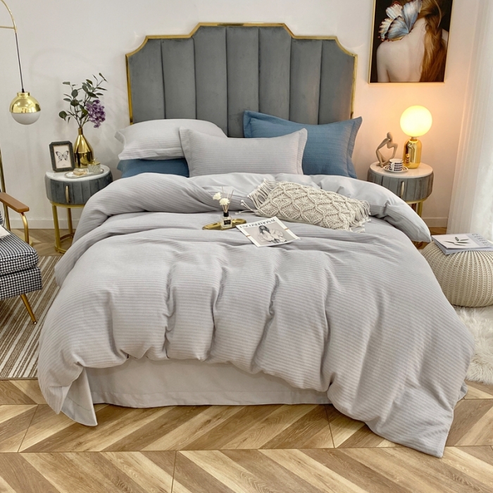 91家纺网 家纺一手货源 找家纺 三沁家居 2023新款华夫格立体提花磨毛保暖四件套 遇见-浅灰