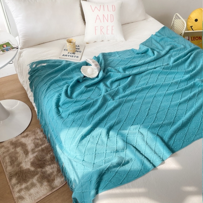 91家纺网 家纺一手货源 找家纺 朴尔针织流苏搭毯搭巾盖毯沙发巾床尾毯床尾旗酒店毯毛毯 湖蓝色