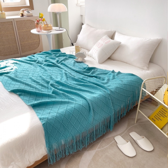 91家纺网 家纺一手货源 找家纺 朴尔针织流苏搭毯搭巾盖毯沙发巾床尾毯床尾旗酒店毯毛毯 湖蓝色