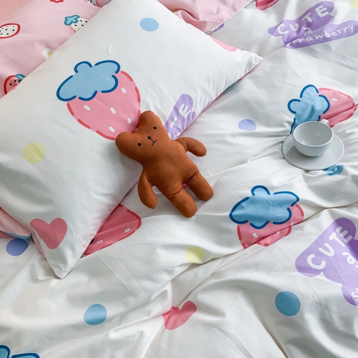 91家纺网 家纺一手货源 找家纺 感遇 2020新款全棉亲肤印花缘冬系列单被套 大草莓