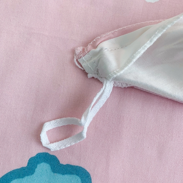 91家纺网 家纺一手货源 找家纺 感遇 2020新款全棉亲肤印花缘冬系列单被套 大草莓