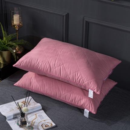 91家纺网 家纺一手货源 找家纺 （总）萌番宝 2021新款全棉大方格低中高羽丝绒枕芯