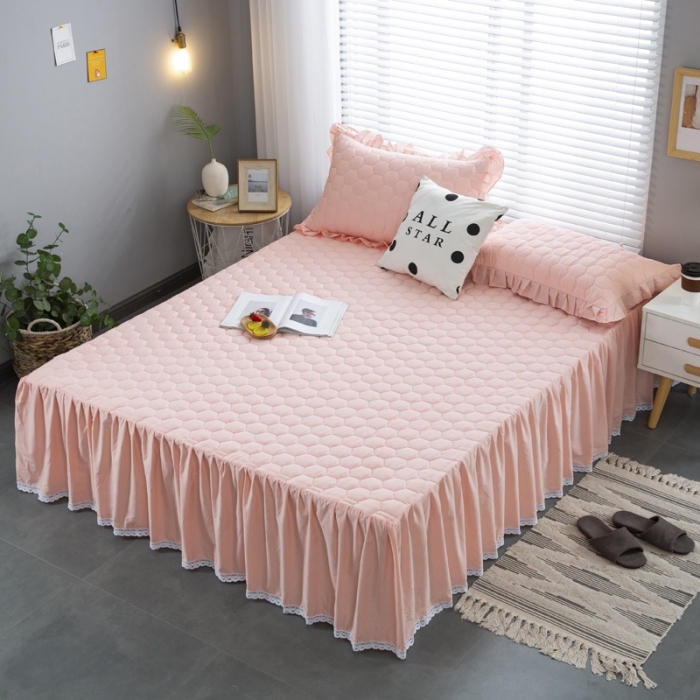 91家纺网 家纺一手货源 找家纺 情煊 2021新款全棉13372夹棉床裙(可定制尺寸) 粉玉