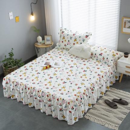 91家纺网 家纺一手货源 找家纺 情煊 2021新款全棉13372夹棉床裙(可定制尺寸) 花儿朵朵