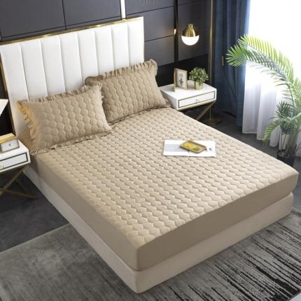 91家纺网 家纺一手货源 找家纺 情煊 2021新款全棉13372夹棉床笠(可定制尺寸) 卡其