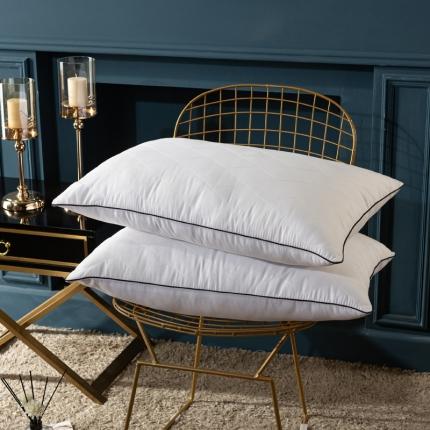 萌番宝 2021新款磨毛绗绣枕芯 白色