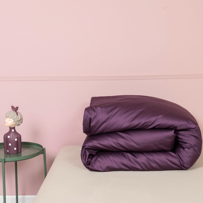 91家纺网 家纺一手货源 找家纺 久典家居 2020新款60S长绒棉被套 魅惑紫