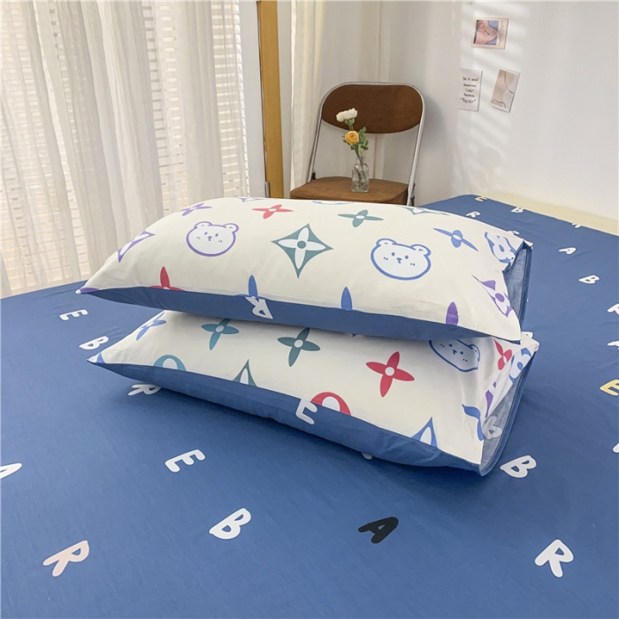 91家纺网 家纺一手货源 找家纺 感遇 2021年春夏新品全棉单枕套 字母小熊