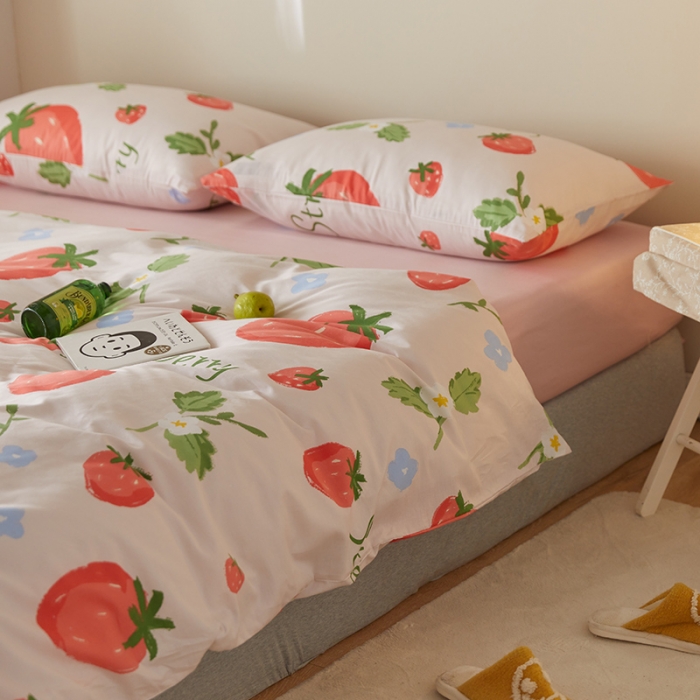 91家纺网 家纺一手货源 找家纺 窝米 2021新款全棉四件套花卉系列 草莓甜心