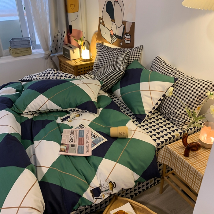 91家纺网 家纺一手货源 找家纺 澳萝拉 2021新款印花全棉四件套 侦探熊