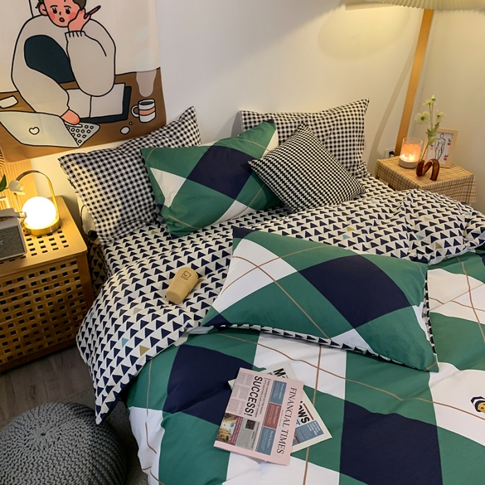 91家纺网 家纺一手货源 找家纺 澳萝拉 2021新款印花全棉四件套 侦探熊