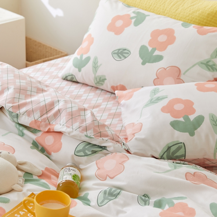 91家纺网 家纺一手货源 找家纺 窝米 2021新款春季全棉卡通四件套 小花蕾