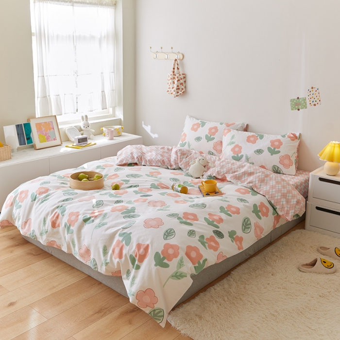 91家纺网 家纺一手货源 找家纺 窝米 2021新款春季全棉卡通四件套 小花蕾