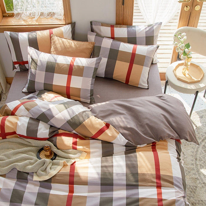 91家纺网 家纺一手货源 找家纺 仟网汇 2021新款春夏全棉北欧风几何系列四件套 方格日记