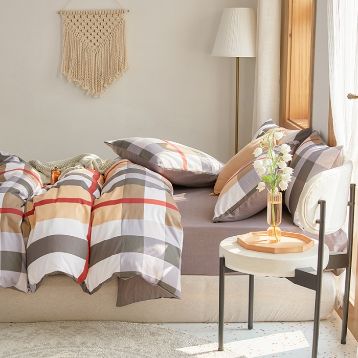 91家纺网 家纺一手货源 找家纺 仟网汇 2021新款春夏全棉北欧风几何系列四件套 方格日记